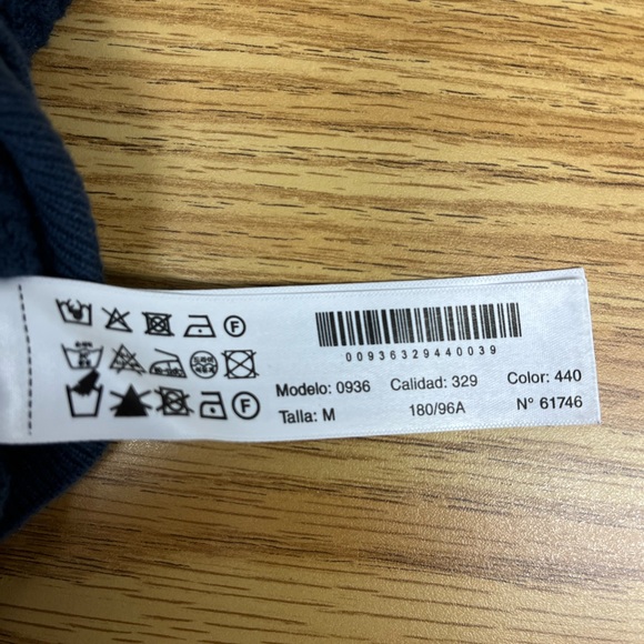 EUC Massimo Dutti Light Blue Sweater size Medium - Picture 6 of 12